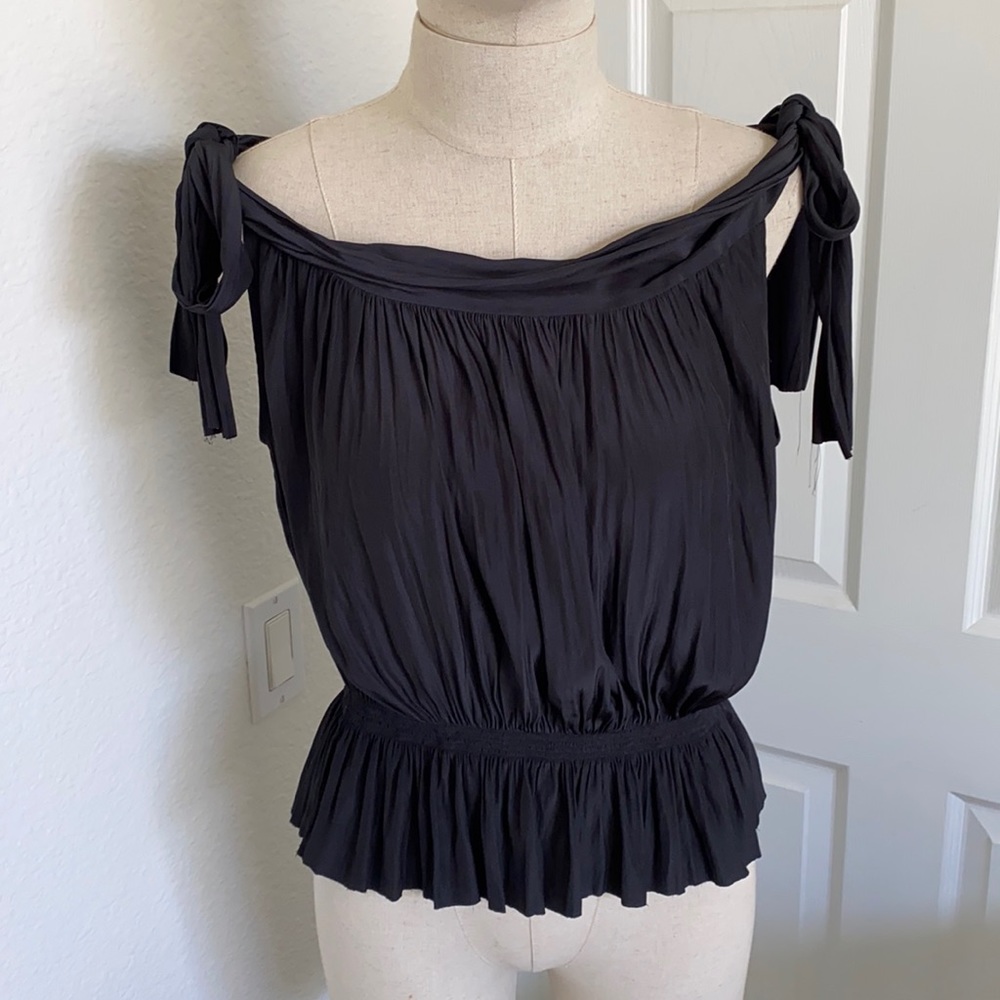 Calvin Rucker bare shoulder top